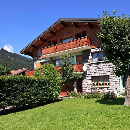 Chalet Holiday Apartment Les Gets